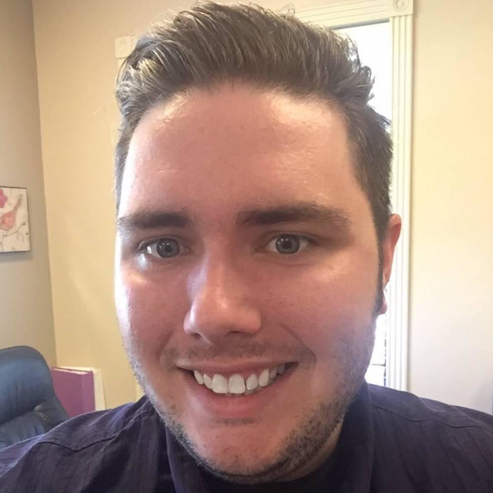 Meet your Posher, Cory